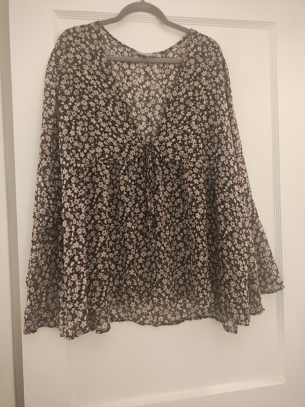 Lovesick Floral Tie-Front Sheer Blouse -Plus Sz 3 Black/White